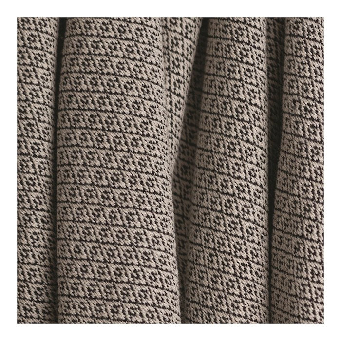 Throw-Black/White-Dotted Diamond (46" x 67")