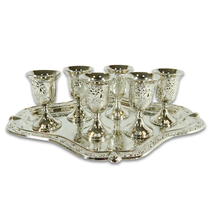 Communion Set - Grapevine - With 6 Cups