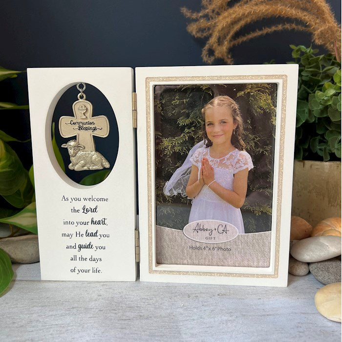 Frame-Hinged-Welcome The Lord Communion