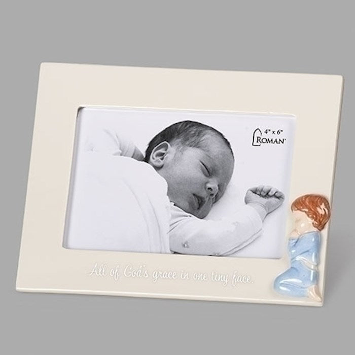 Frame-Boy (Holds 4 x 6 Photo)