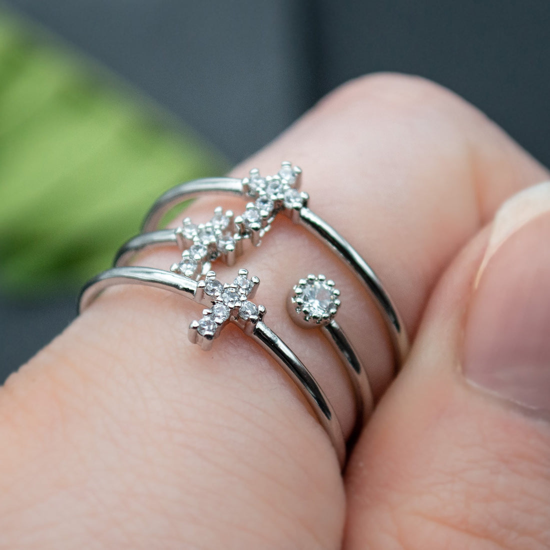 Ring-Eden Merry-Cross Adjustible