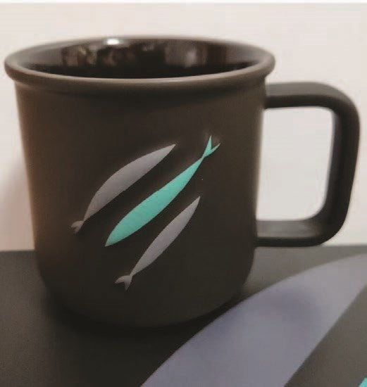 Mug-Three Fish-Black
