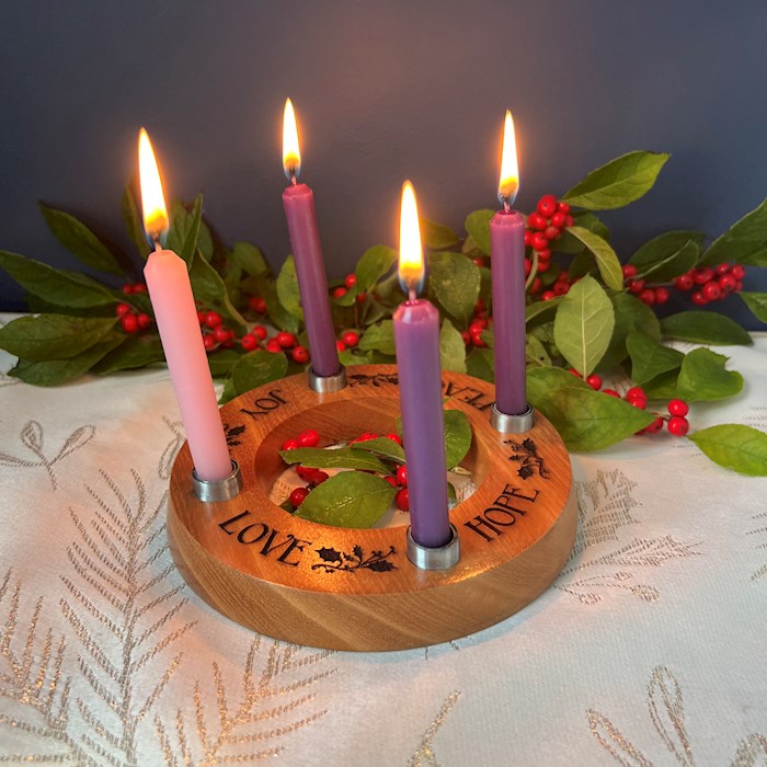 Advent Wreath-Mini-Joy Peace Love Hope w/4 Candles (5-1/4")-Cedar