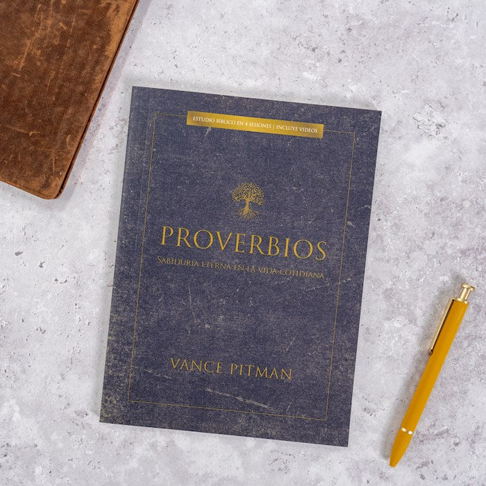 Proverbios - Estudio Biblico (Proverbs Bible Study Book With Video Access)
