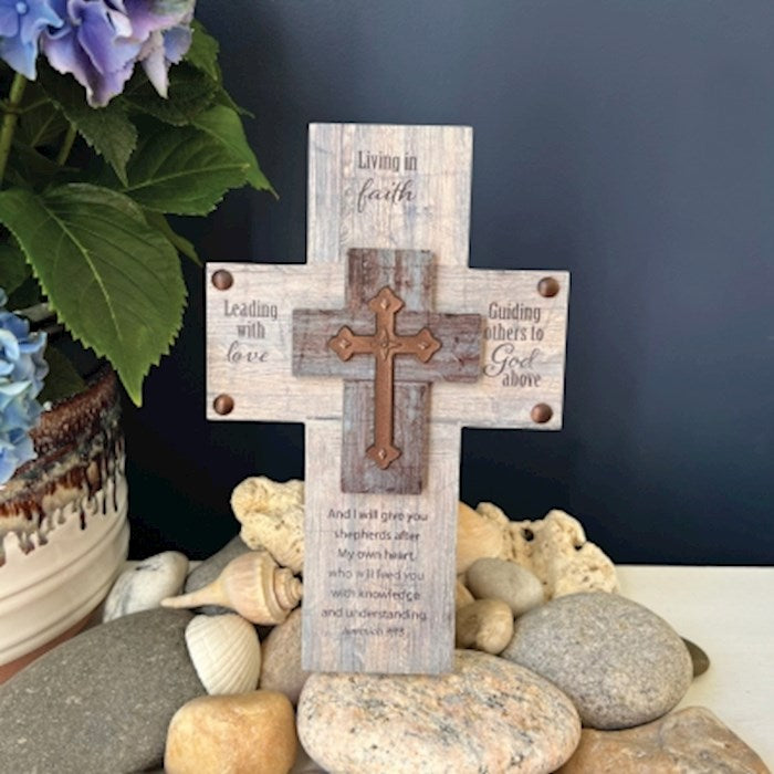 Cross-Living In Faith (5 1/2" x 8 1/2")