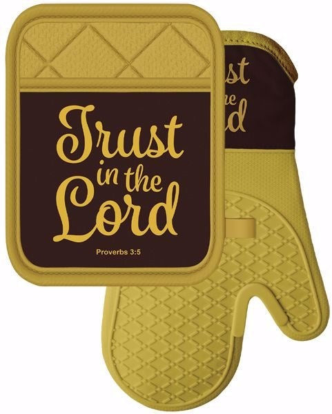 Oven Mitt &amp; Pot Holder Set-Trust In The Lord (Set Of 2)