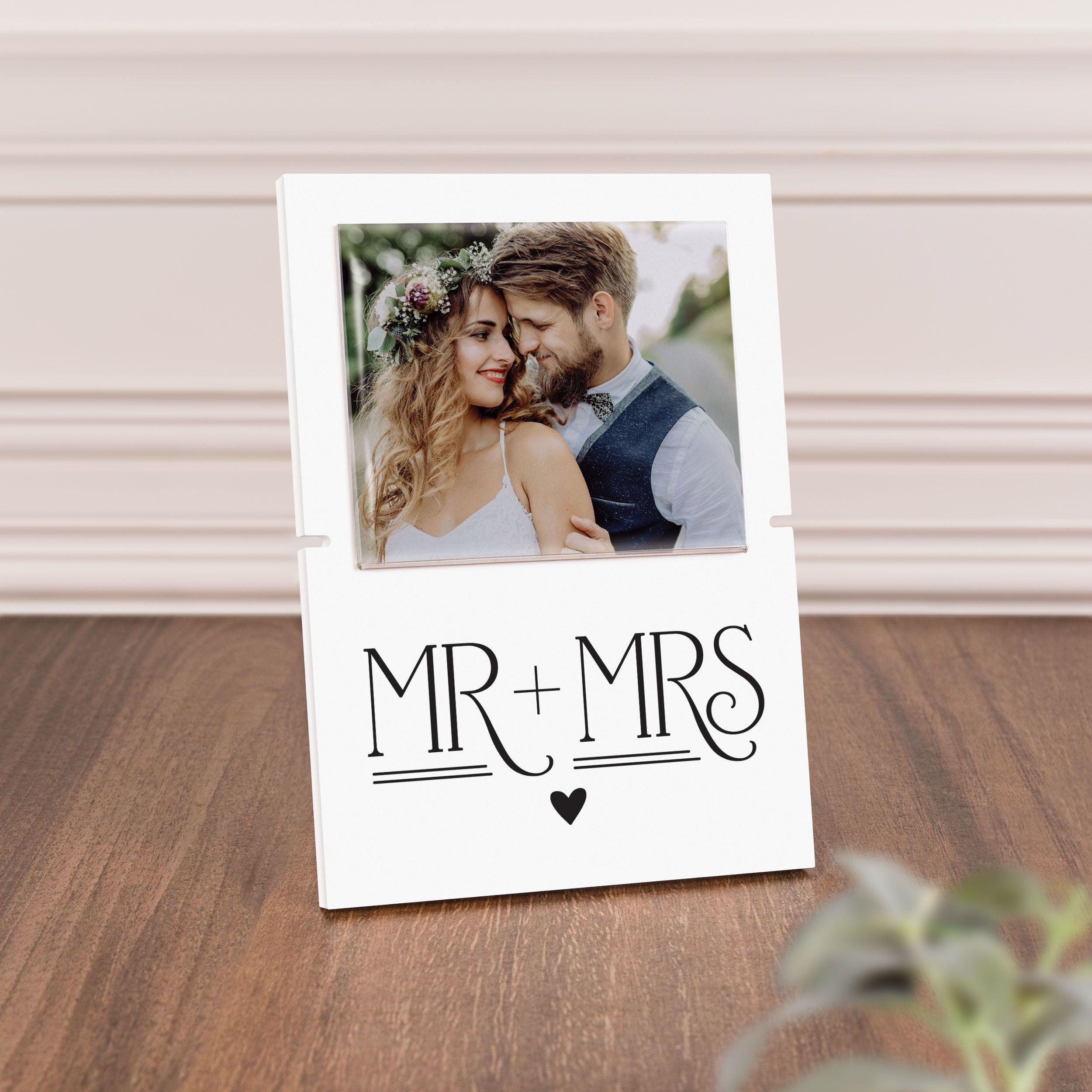 Story Board Frame-Mr &amp; Mrs-5x7